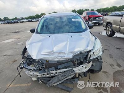 Piąte zdjęcie samochodu w środku: 2016 FORD ESCAPE S VIN:1FMCU0F75GUC57479 - miniatura