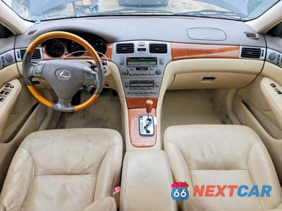 Zdjęcie 8 z 12 samochodu: 2005 LEXUS ES 330 VIN:JTHBA30G755056191 - miniatura
