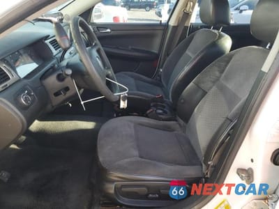 Zdjęcie 7 z 12 samochodu: 2011 CHEVROLET IMPALA POLICE VIN:2G1WD5EM2B1233885 - miniatura