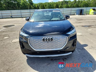 Piąte zdjęcie samochodu w środku: 2022 AUDI Q4 E-TRON PREMIUM VIN:WA1G2BFZ2NP033956 - miniatura