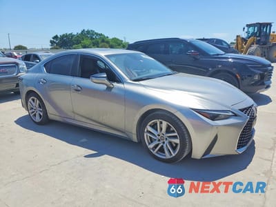 Czwarte zdjęcie samochodu z boku: 2021 LEXUS IS 300 VIN:JTHCA1D28M5115190 - miniatura