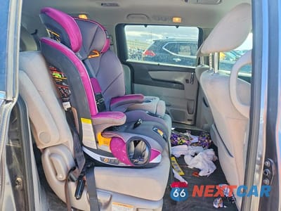 Zdjęcie 10 z 12 samochodu: 2016 HONDA ODYSSEY SE VIN:5FNRL5H32GB114345 - miniatura