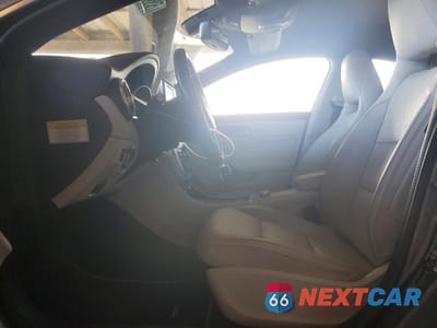 Zdjęcie 7 z 12 samochodu: 2014 MERCEDES-BENZ CLA 250 VIN:WDDSJ4EB5EN056619 - miniatura