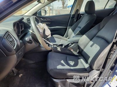 Zdjęcie 7 z 12 samochodu: 2015 MAZDA 3 SV VIN:JM1BM1T70F1262728 - miniatura