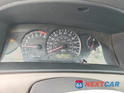 Zdjęcie 9 z 12 samochodu: 2004 TOYOTA COROLLA CE VIN:JTDBR32E842038580 - miniatura