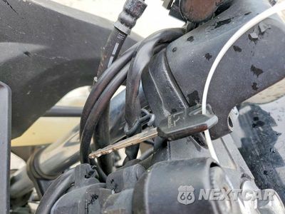 Zdjęcie 8 z 9 samochodu: 2013 KAWASAKI EX300 A VIN:JKAEX8A18DDA04039 - miniatura
