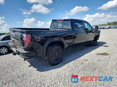 Trzecie zdjęcie samochodu z tyłu: 2025 GMC SIERRA K2500 AT4X VIN:1GT4UZE78SF141043 - miniatura