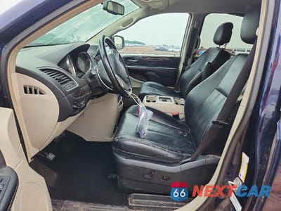Zdjęcie 7 z 12 samochodu: 2014 CHRYSLER TOWN & COUNTRY TOURING VIN:2C4RC1BG3ER442900 - miniatura