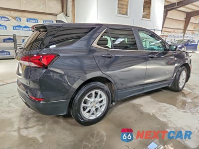 Trzecie zdjęcie samochodu z tyłu: 2022 CHEVROLET EQUINOX LT VIN:2GNAXKEV0N6152978 - miniatura