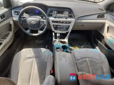Zdjęcie 8 z 12 samochodu: 2017 HYUNDAI SONATA SE VIN:5NPE24AF0HH586627 - miniatura
