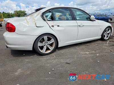 Trzecie zdjęcie samochodu z tyłu: 2009 BMW 335 I VIN:WBAPM775X9NL88364 - miniatura