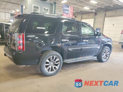Trzecie zdjęcie samochodu z tyłu: 2008 GMC YUKON DENALI VIN:1GKFK63818J219908 - miniatura