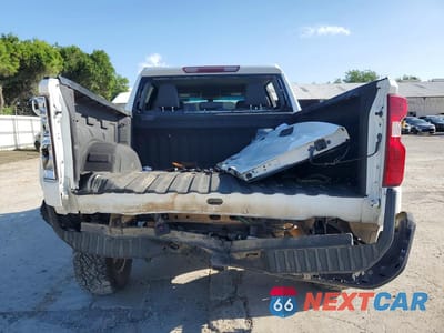 Zdjęcie 6 z 12 samochodu: 2021 CHEVROLET SILVERADO K1500 VIN:3GCUYAEF8MG359725 - miniatura