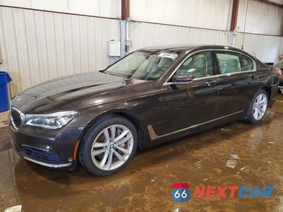 2016 BMW 750 XI WBA7F2C56GG416875 - główne zdjęcie licytacji z USA - miniatura