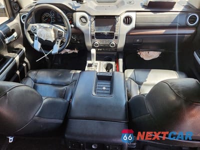Zdjęcie 8 z 12 samochodu: 2021 TOYOTA TUNDRA CREWMAX LIMITED VIN:5TFFY5F12MX289296 - miniatura