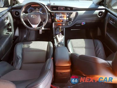 Zdjęcie 8 z 12 samochodu: 2017 TOYOTA COROLLA 50TH ANNIVERSARY SPECIAL EDITION VIN:5YFBURHE6HP637428 - miniatura