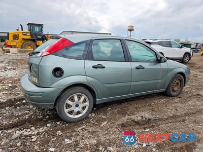 Trzecie zdjęcie samochodu z tyłu: 2005 FORD FOCUS VIN:3FAFP37N85R118173 - miniatura