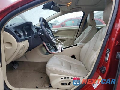 Zdjęcie 7 z 13 samochodu: 2013 VOLVO S60 T5 VIN:YV1612FS8D2202584 - miniatura
