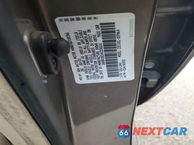 Zdjęcie 12 z 12 samochodu: 2004 TOYOTA COROLLA LE VIN:1NXBR38EX4Z236231 - miniatura