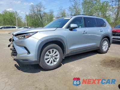 2025 TOYOTA GRAND HIGHLANDER HYBRID XLE 5TDACAB56SS046085 - główne zdjęcie licytacji z USA - miniatura