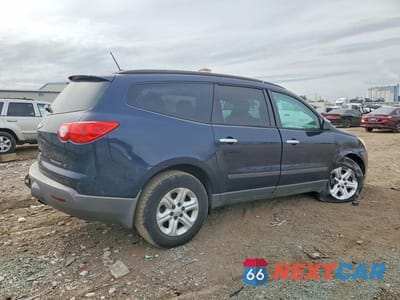 Trzecie zdjęcie samochodu z tyłu: 2011 CHEVROLET TRAVERSE LS VIN:1GNKRFED0BJ386162 - miniatura