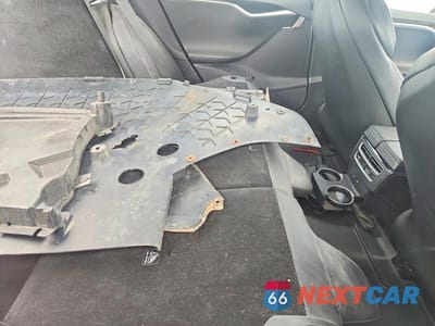 Zdjęcie 10 z 12 samochodu: 2017 TESLA MODEL S VIN:5YJSA1E24HF184426 - miniatura