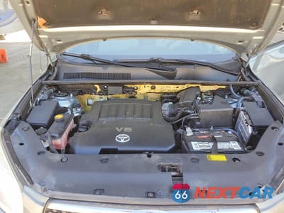 Zdjęcie 11 z 12 samochodu: 2008 TOYOTA RAV4 LIMITED VIN:JTMBK31V286042399 - miniatura