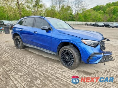 Czwarte zdjęcie samochodu z boku: 2023 MERCEDES-BENZ GLC 300 4MATIC VIN:W1NKM4HBXPF026499 - miniatura