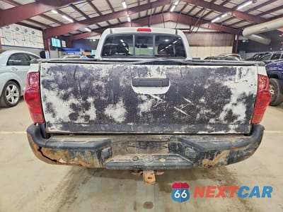 Zdjęcie 6 z 12 samochodu: 2006 TOYOTA TACOMA ACCESS CAB VIN:5TEUX42N46Z207724 - miniatura