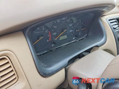 Zdjęcie 9 z 12 samochodu: 2001 HONDA ACCORD EX VIN:1HGCG16581A052796 - miniatura