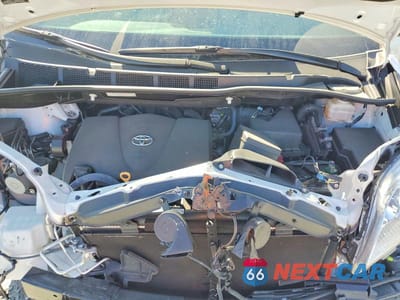 Zdjęcie 12 z 14 samochodu: 2018 TOYOTA SIENNA XLE 7-PASSENGER VIN:5TDYZ3DC1JS924220 - miniatura