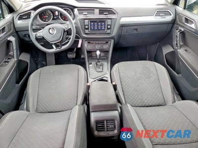 Zdjęcie 8 z 13 samochodu: 2020 VOLKSWAGEN TIGUAN S VIN:3VV1B7AX1LM013636 - miniatura
