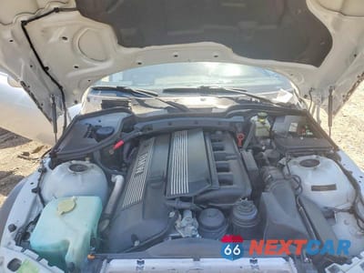 Zdjęcie 11 z 12 samochodu: 2001 BMW Z3 VIN:WBACN33431LK47802 - miniatura