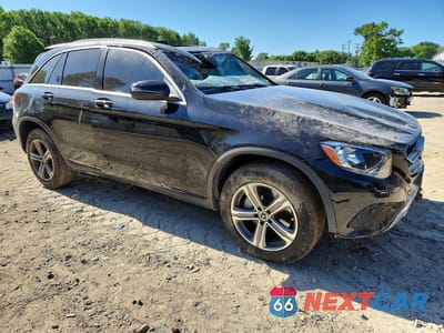 Czwarte zdjęcie samochodu z boku: 2019 MERCEDES-BENZ GLC 300 4MATIC VIN:WDC0G4KB8KV135146 - miniatura