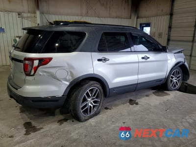 Trzecie zdjęcie samochodu z tyłu: 2018 FORD EXPLORER SPORT VIN:1FM5K8GT1JGB07884 - miniatura