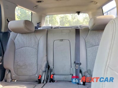 Zdjęcie 10 z 13 samochodu: 2011 GMC ACADIA SLE VIN:1GKKRNED8BJ186184 - miniatura