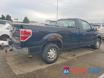 Trzecie zdjęcie samochodu z tyłu: 2010 FORD F150 VIN:1FTMF1CW5AKA20594 - miniatura
