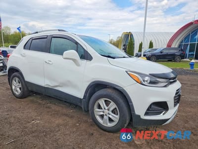 Czwarte zdjęcie samochodu z boku: 2018 CHEV TRAX VIN:KL7CJPSB8JB671890 - miniatura
