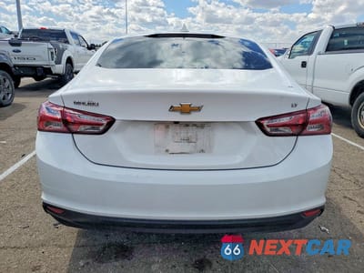 Zdjęcie 6 z 12 samochodu: 2019 CHEVROLET MALIBU LT VIN:1G1ZD5ST3KF165114 - miniatura