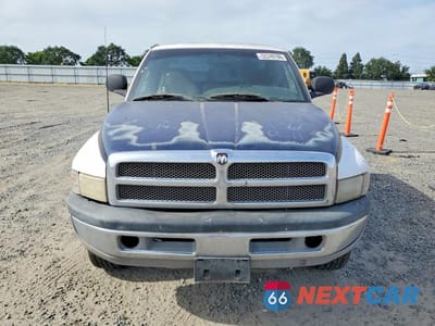 Piąte zdjęcie samochodu w środku: 1999 DODGE RAM 1500 VIN:3B7HF13Z0XG122039 - miniatura