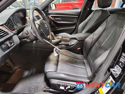 Zdjęcie 7 z 12 samochodu: 2018 BMW 330 XI VIN:WBA8D9C51JA615118 - miniatura
