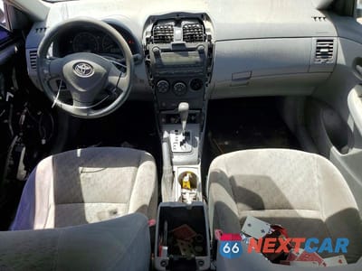 Zdjęcie 8 z 12 samochodu: 2009 TOYOTA COROLLA LE VIN:JTDBL40E199080677 - miniatura
