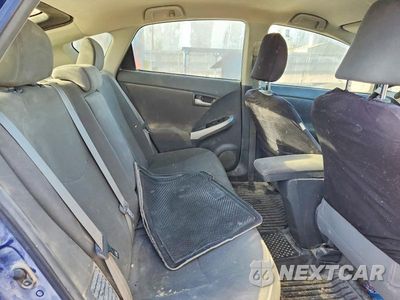 Zdjęcie 10 z 12 samochodu: 2012 TOYOTA PRIUS BASE 4D HATCHB VIN:JTDKN3DU8A0201428 - miniatura