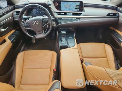 Zdjęcie 8 z 12 samochodu: 2019 LEXUS ES 350 VIN:58ABZ1B15KU009965 - miniatura