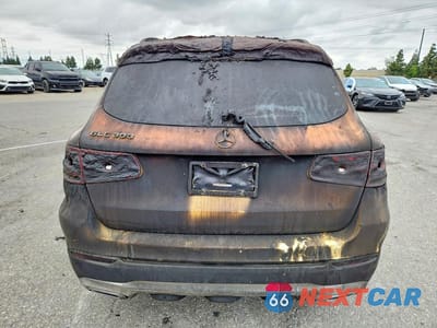 Zdjęcie 6 z 13 samochodu: 2022 MERCEDES-BENZ GLC 300 VIN:W1N0G8DB3NV328408 - miniatura