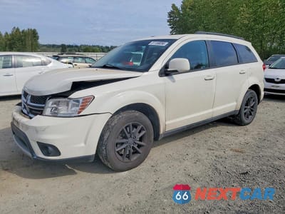 2015 DODGE JOURNEY SXT 3C4PDDBGXFT526202 - główne zdjęcie licytacji z USA - miniatura