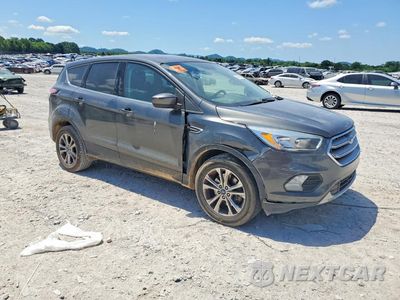 Czwarte zdjęcie samochodu z boku: 2017 FORD ESCAPE SE VIN:1FMCU0G92HUB73363 - miniatura