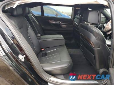 Zdjęcie 10 z 12 samochodu: 2022 BMW 750 XI VIN:WBA7U2C03NCJ39116 - miniatura