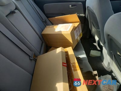 Zdjęcie 10 z 12 samochodu: 2008 HYUNDAI ELANTRA GLS VIN:KMHDU46D18U491671 - miniatura