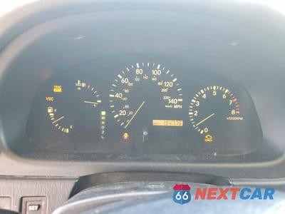 Zdjęcie 9 z 12 samochodu: 2002 LEXUS RX 300 VIN:JTJGF10U320143157 - miniatura